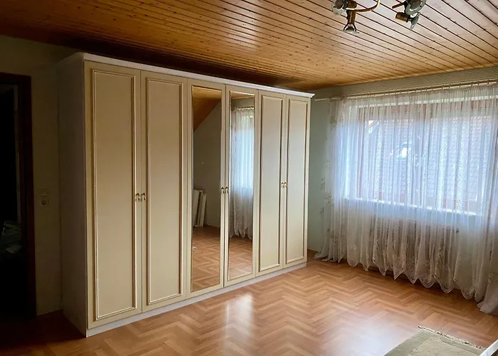 Schoene Wohnung Im Gruenen
